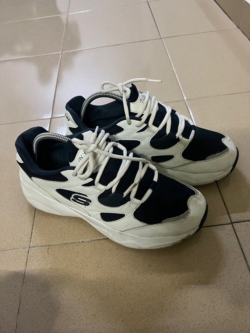 Skechers delight sneakers clearance