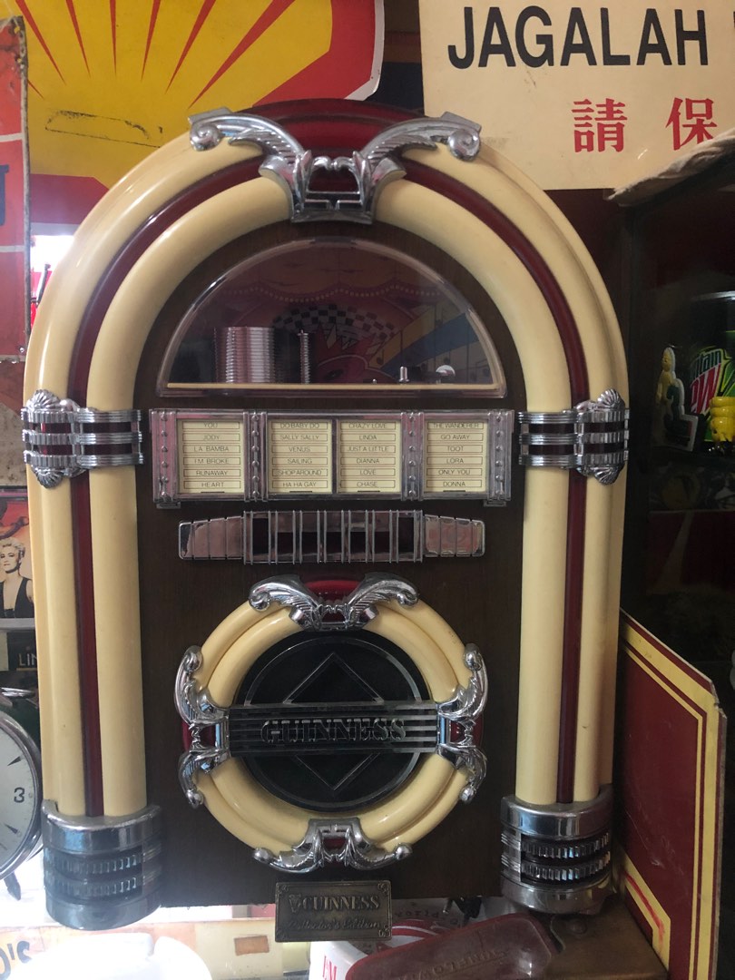 vintage jukebox, Audio, Soundbars, Speakers & Amplifiers on Carousell