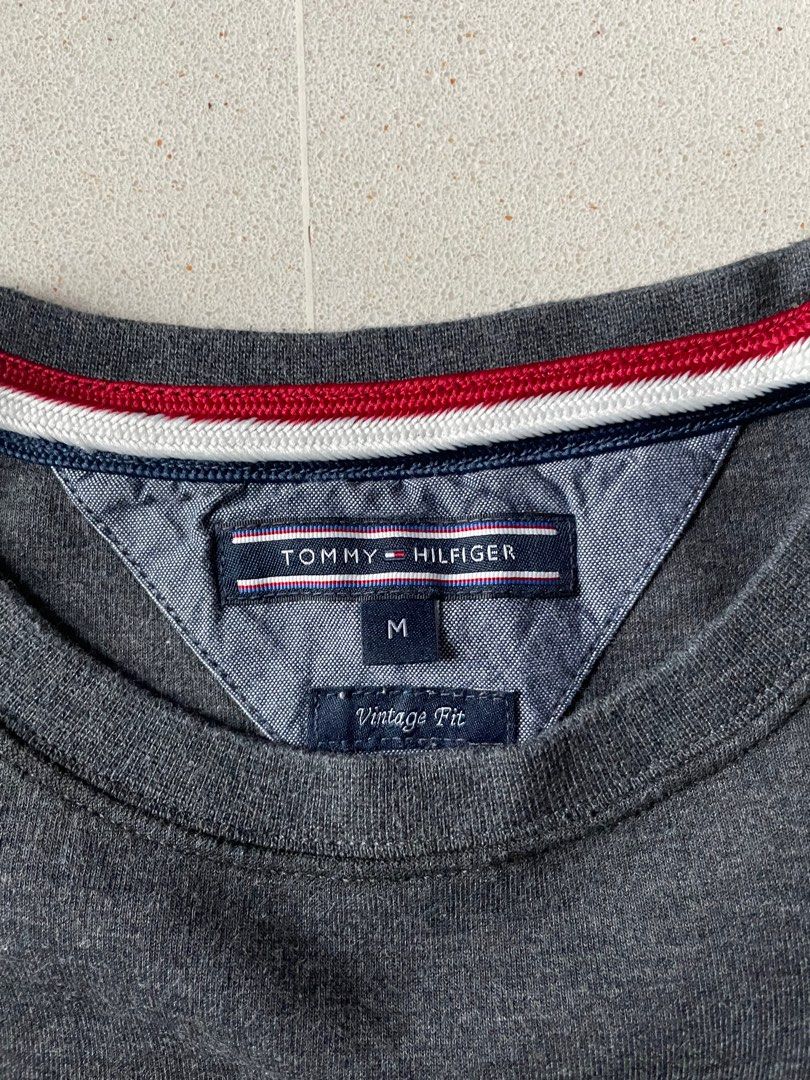 Vintage Tommy Hilfiger Sweater Men s Fashion Coats Jackets and Outerwear on Carousell