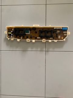 (Category: ) located in . Submitted by Jiayi (Listing ID 1196925155, Image 1). Description: .