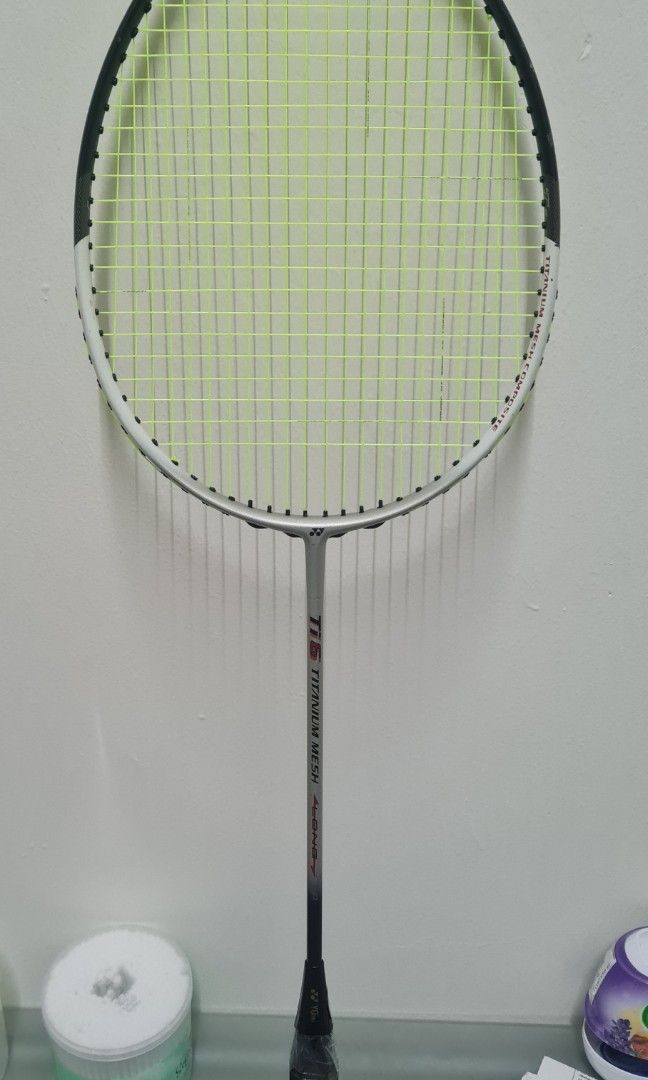 Yonex Ti6, Sports Equipment, Sports & Games, Racket & Ball