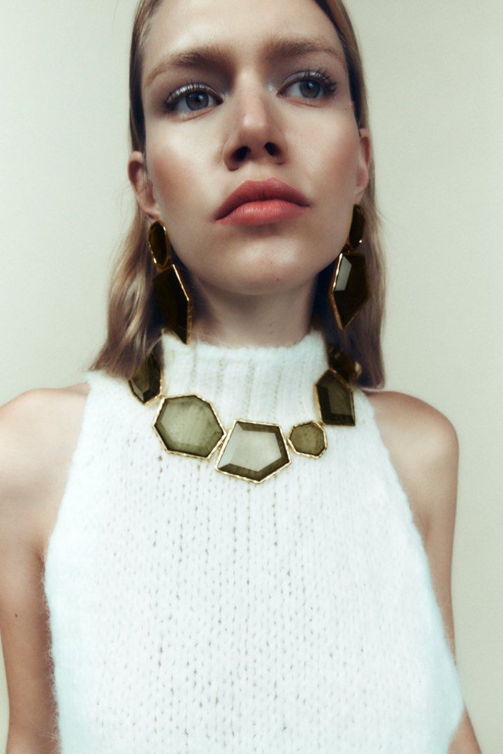 Zara Maxi Resin Statement Necklace Women s Fashion Jewelry