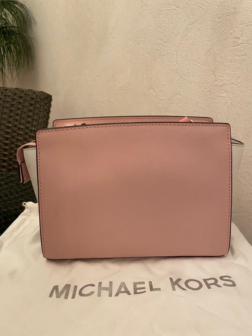 90 New Michael Kors Selma Medium Saffiano Leather Crossbody Bag