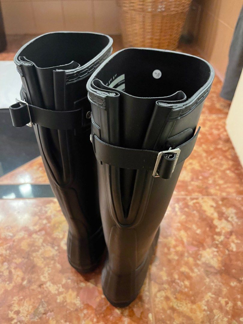Adjustable hunter boots sale store
