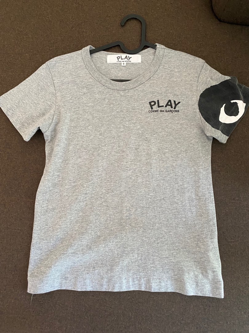 Authentic CDG Play shirt, Tops, on Carousell