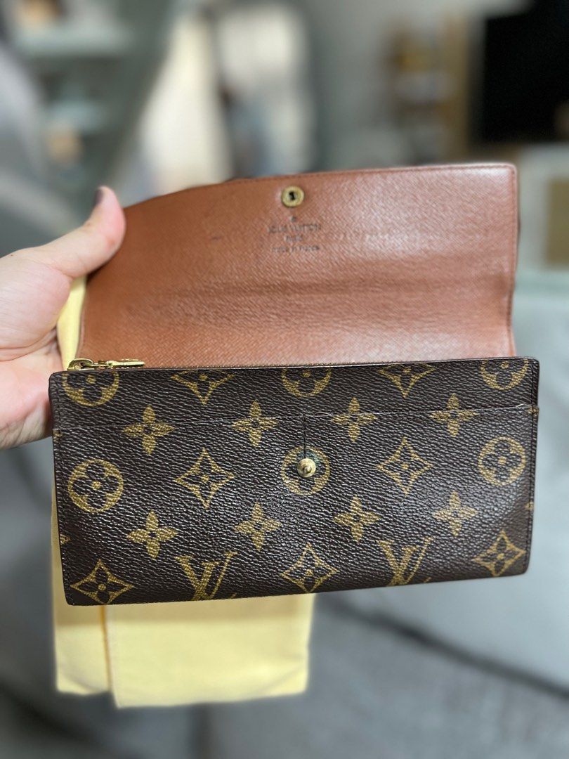 AUTHENTIC Louis Vuitton Sarah Wallet Monogram PREOWNED (WBA728) – Jj's  Closet, LLC