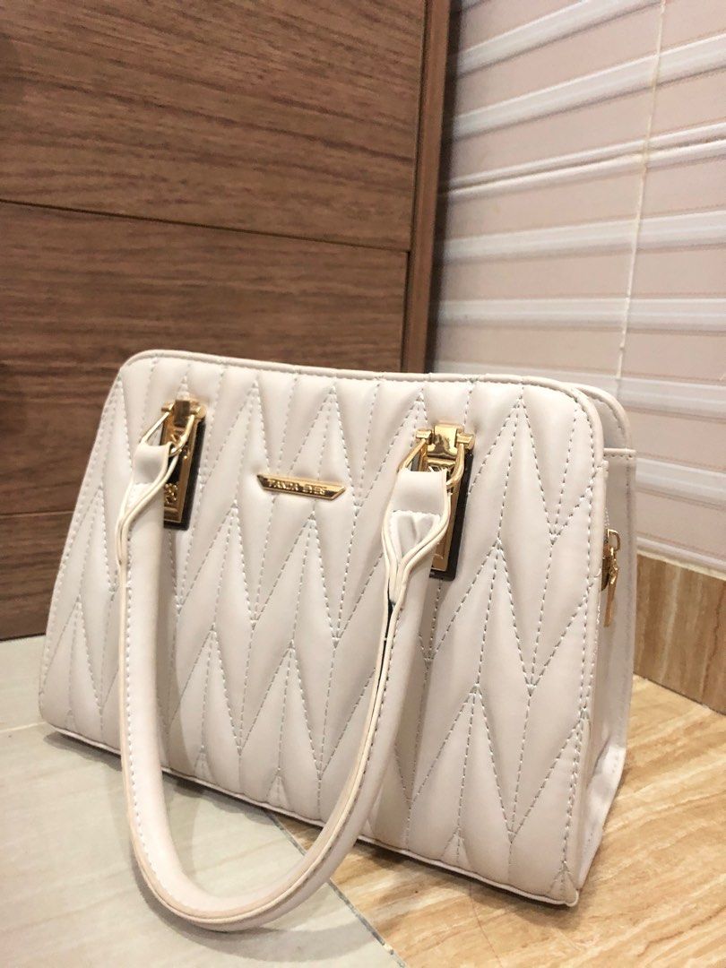 Syurga wanita in Panda Eyes | Must visit store! 😍 | Gallery posted by  eisyasyahirah_ | Lemon8