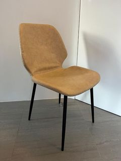 （分類：）位於 。 由 clembideau 提交（商品編號 1195941589，圖片 1）。簡介： 。