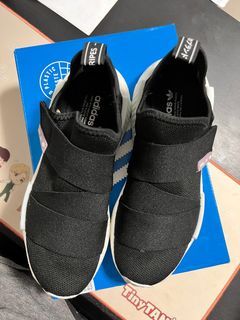 Brand new authentic Adidas NMD R1 Shoes - Size US 6