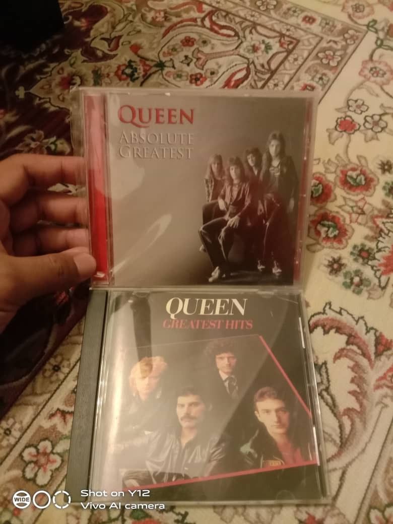 Cd Queen Absolute Greatest Hobbies And Toys Music And Media Cds And Dvds