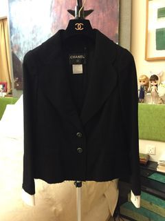 Chanel little black jacket 36