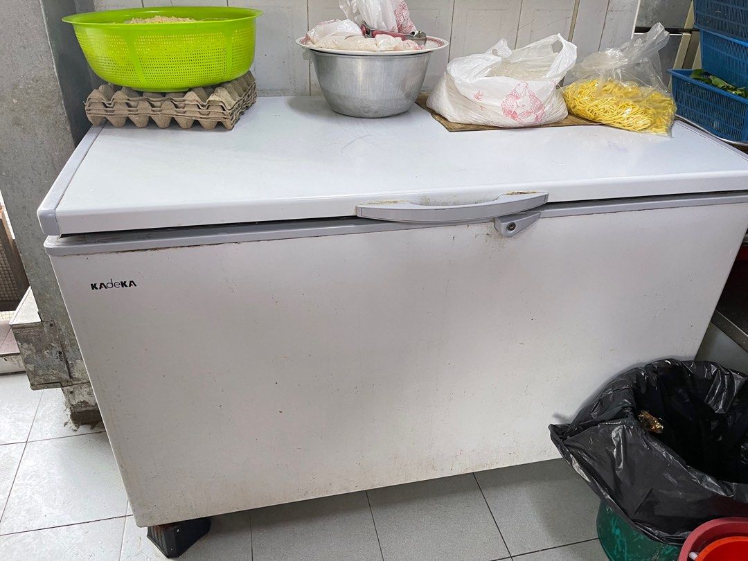 vent hood above microwave