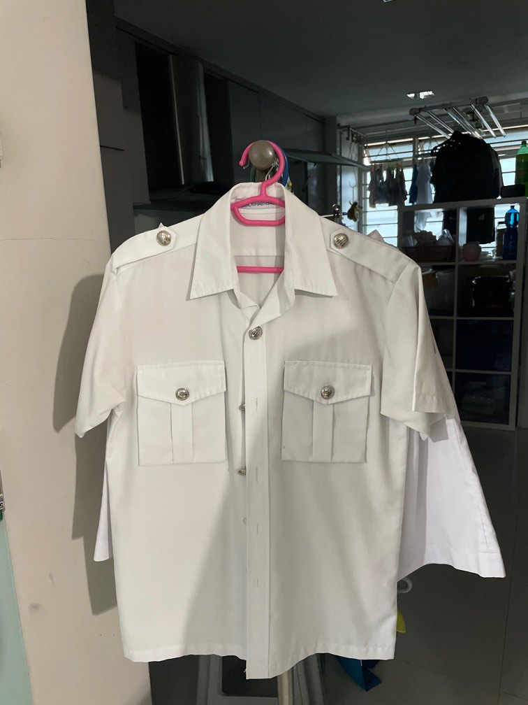 Chung Cheng High School (Yishun) Uniform, Hobbies & Toys, Stationery