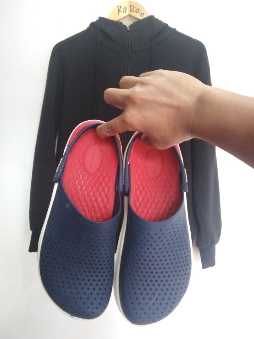 mens crocs literide clog