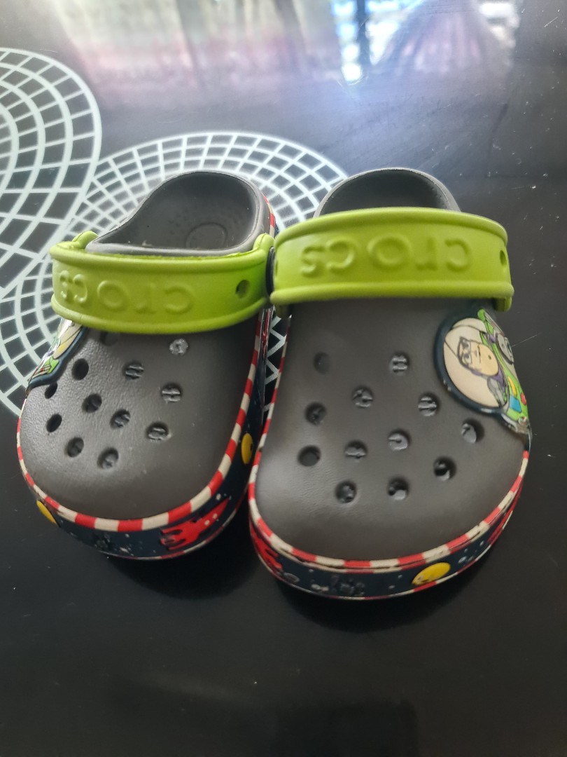 Crocs Size C6 toddler toy story buzz lightyear, Babies & Kids, Babies ...