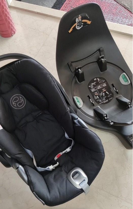 Cybex Carseat Cloud Z iSize with ISOFIX 360 Swivel Base, Babies & Kids