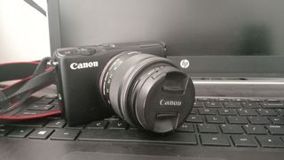 Kamera Canon M10 Mirroless