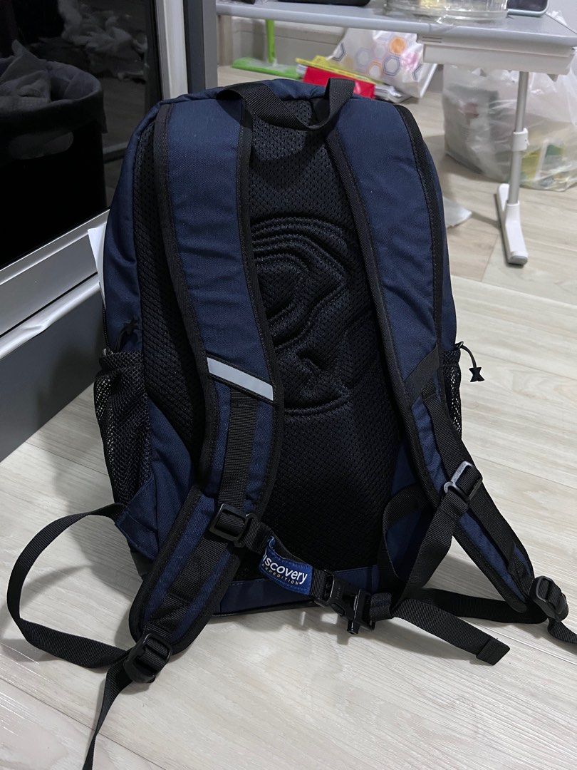 discovery backpack hiking bag, Men's Fashion, Bags, Backpacks on Carousell
