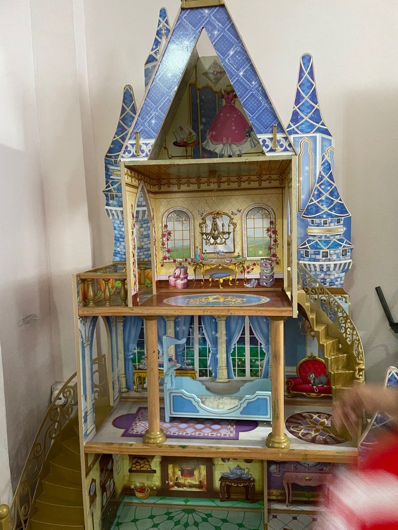 Cinderella dollhouse online