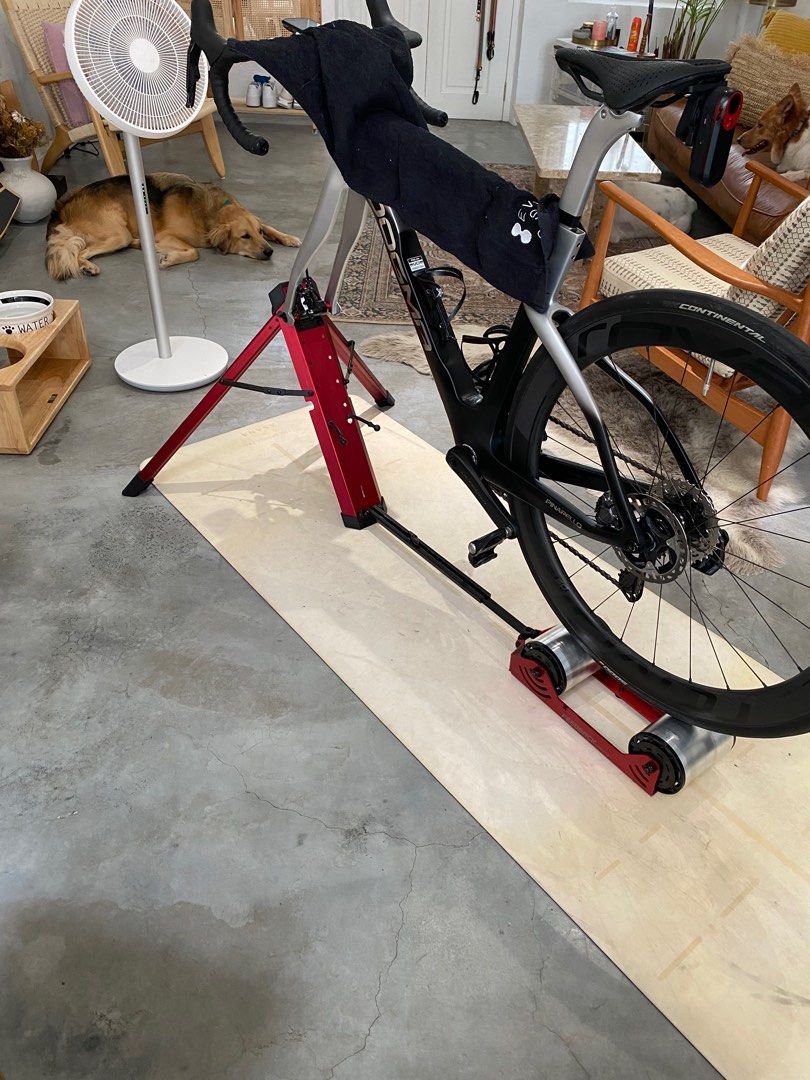 Feedback Omnium Overdrive Bike Trainer Sports Equipment Bicycles