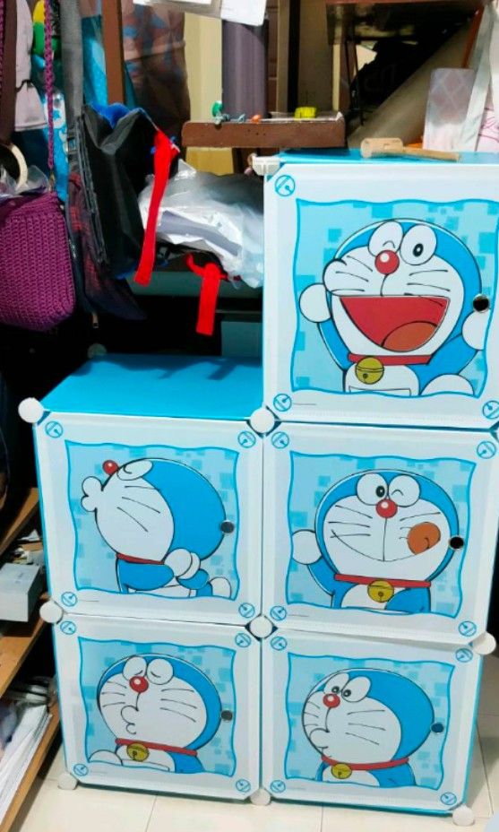 Doraemon almari store