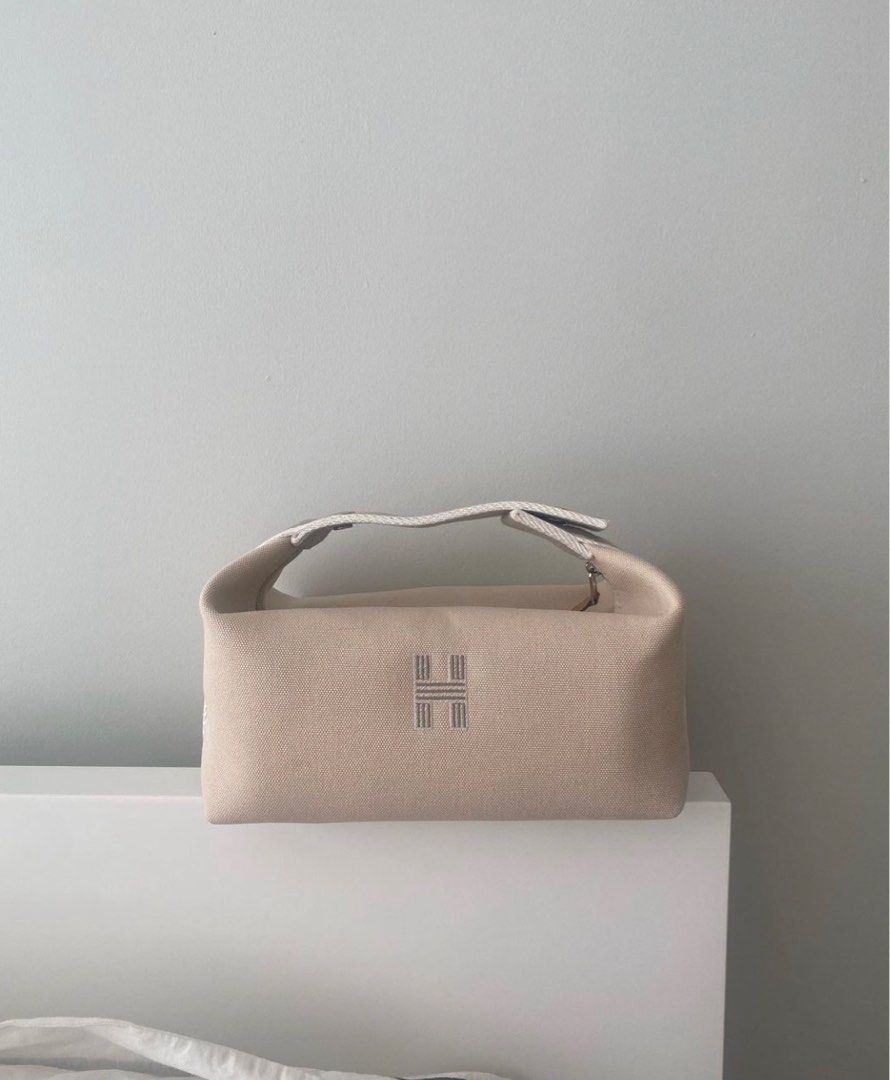 Hermes on sale pouch bag
