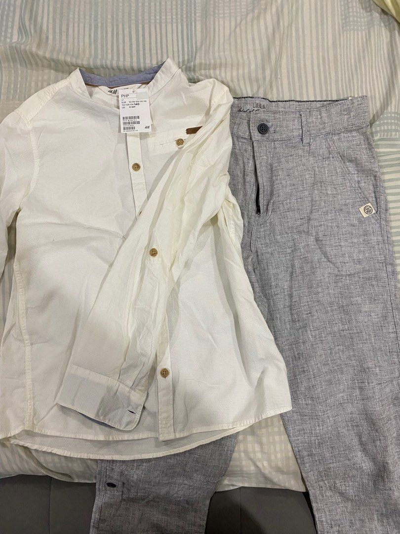Brand New H&M Set (Category: Babies & Kids Fashion) located in Muntinlupa City. Submitted by rmsalberto (Listing ID 1197227526, Image 2). Description: Guaranteed authentic Guaranteed brand new Polo still has tag Pants don’t have tag but guaranteed unused Size 9-10 y.o. Payment first via bpi or gcash Shipping shouldered by buyer .