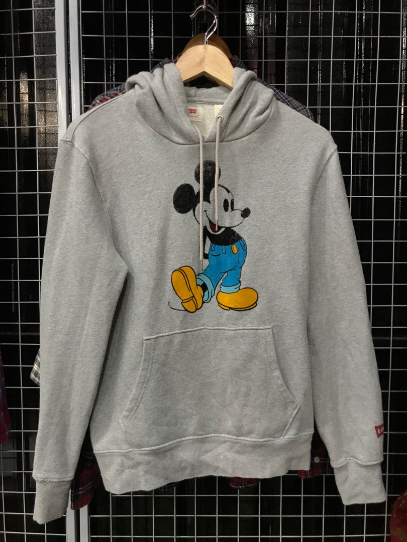 HOODIE MICKEY MOUSE DISNEY COLLAB LEVIS, Men's Fashion, Tops & Sets, Hoodies  on Carousell