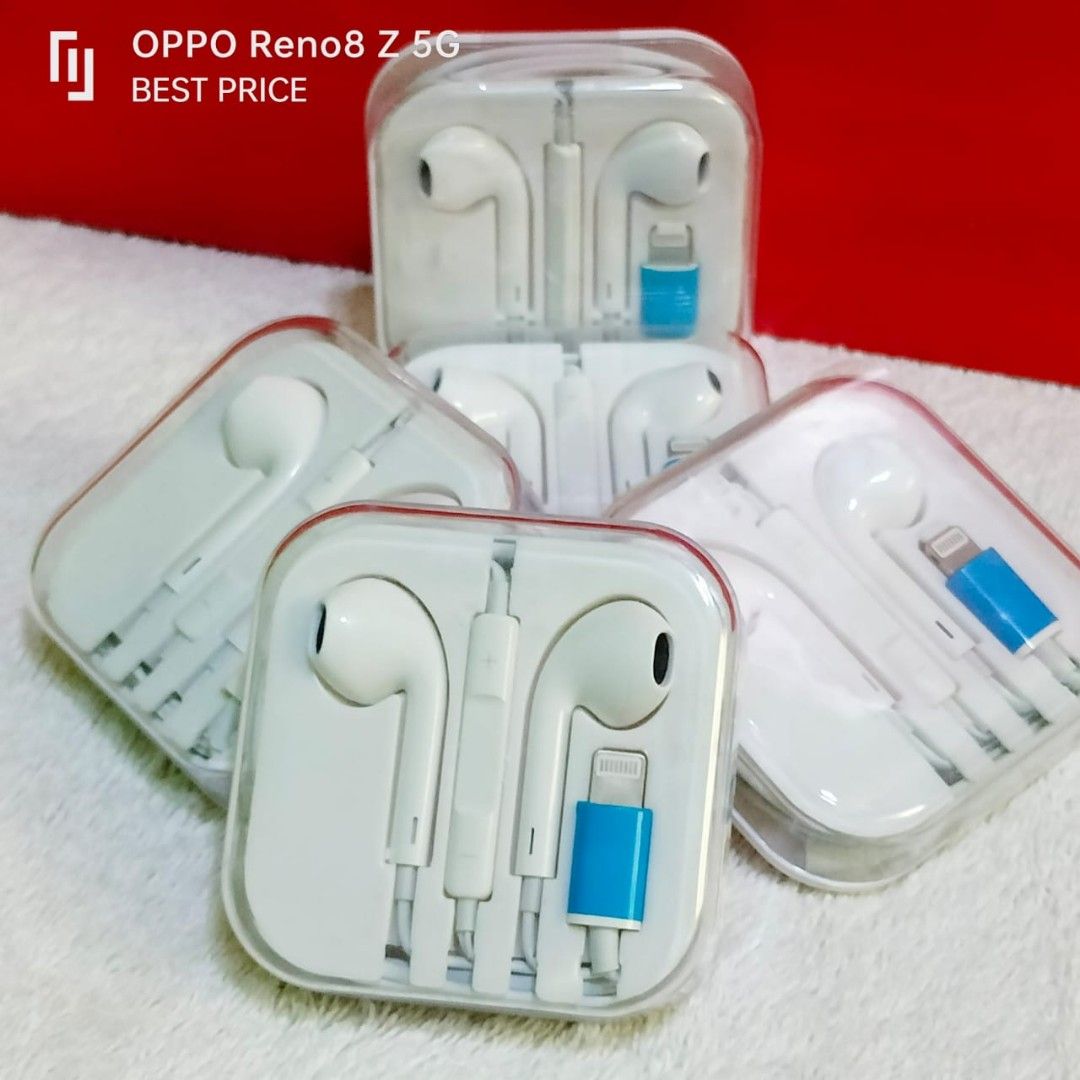 iPhone Lightning Headset (Category: Earphones) located in Paranaque City. Submitted by audioaddict0517 (Listing ID 1197297808, Image 1). Description: .