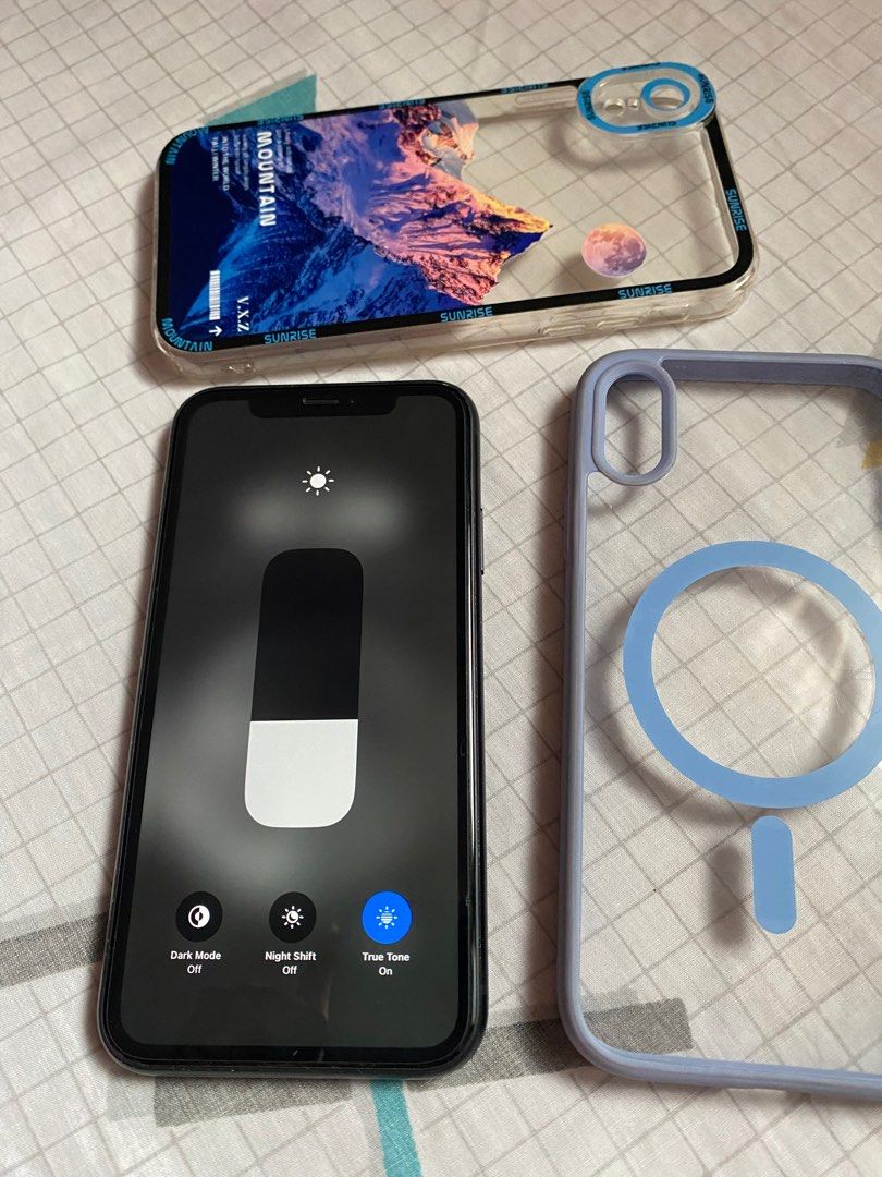 iphone xr (64gb) openline (Category: iPhone X Series) located in Quezon City. Submitted by tyler8. (Listing ID 1197189385, Image 3). Description: Iphone xr 64gb openline open for swap sa ios din plus cash ako sa mataas na model ng ios All are working faceid, truetone & no icloud issue. 79% battery health but still can last all day. not advisable mag palit ng battery kasi makunat pa ‘to kesa sa replacement na ipapalit. otiginal pa nakalagay dito F