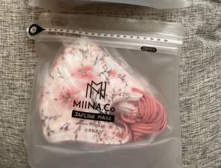 （分類：）位於 。 由 happymask2021 提交（商品編號 1189565242，圖片 1）。簡介： 。