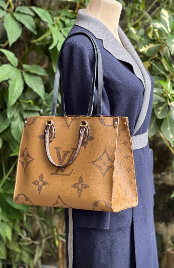 Like New Louis Vuitton ON The GO MM (Category: Luxury Bags & Wallets) located in Taguig. Submitted by gcarlet1996 (Listing ID 1197087932, Image 3). Description: .