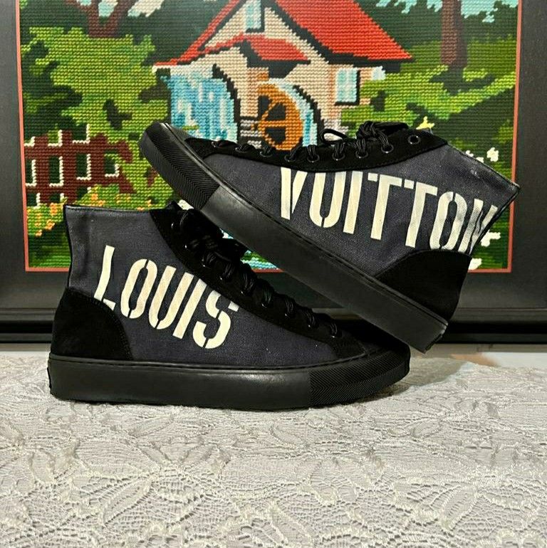 AUTH LOUIS VUITTON LV TATTOO FRAGMENT MEN HIGH TOP SNEAKERS BOOT LV 6.5 /  7.5US