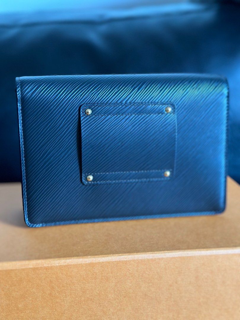 LV Twist Chain Wallet, Luxury, Bags & Wallets on Carousell