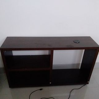 Meja nakas/TV