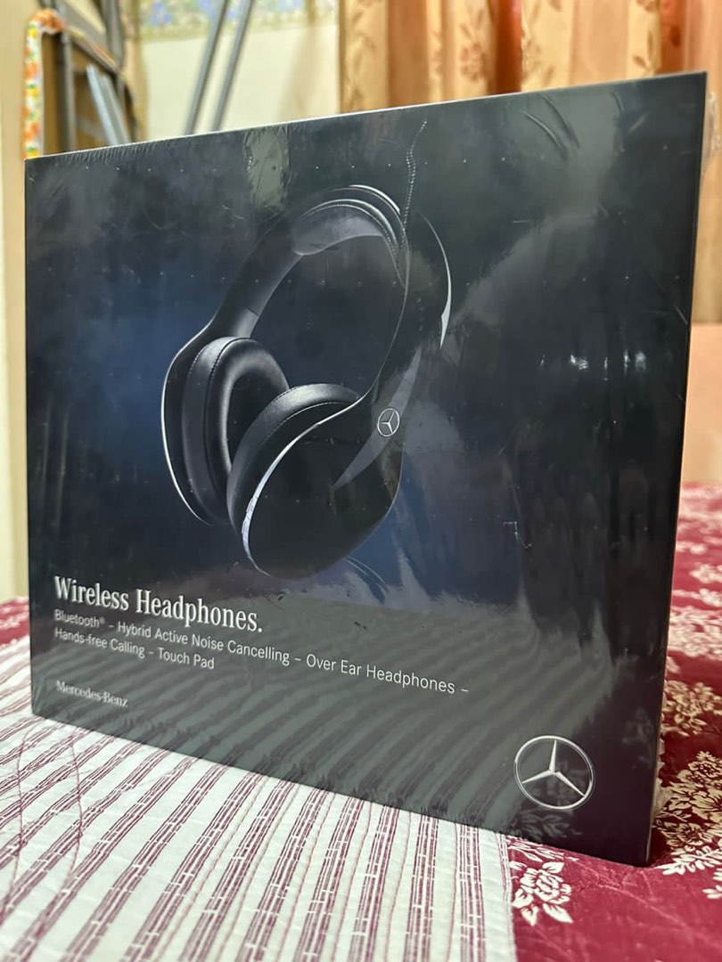 Mercedes Wireless Headphone., Audio, Headphones & Headsets on Carousell