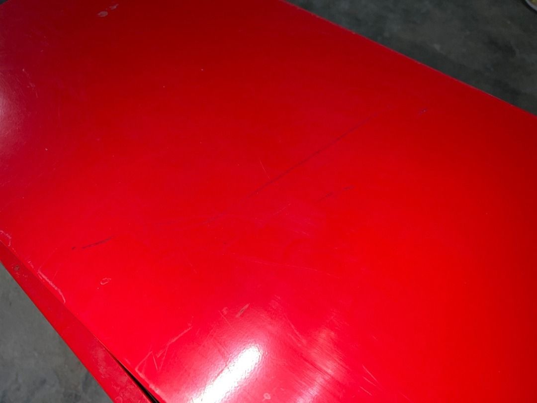 Metal TV Red Colour / TV Logam Warna Merah, Furniture