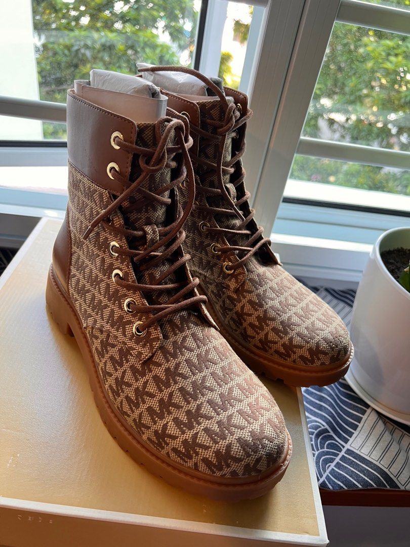 neiman marcus sneakers womens