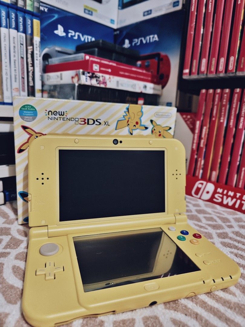 New Nintendo 3DS XL Pikachu Yellow Edition, Video Gaming, Video Game