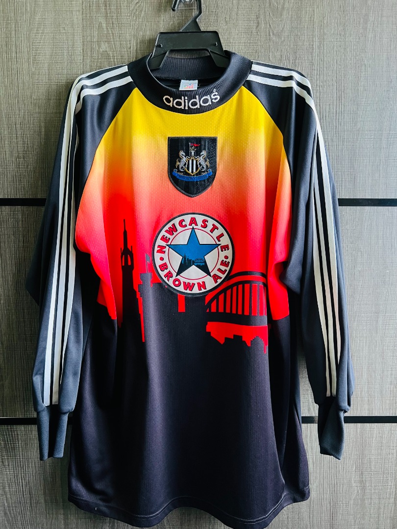 Newcastle united 2025 1996 goalkeeper shirt