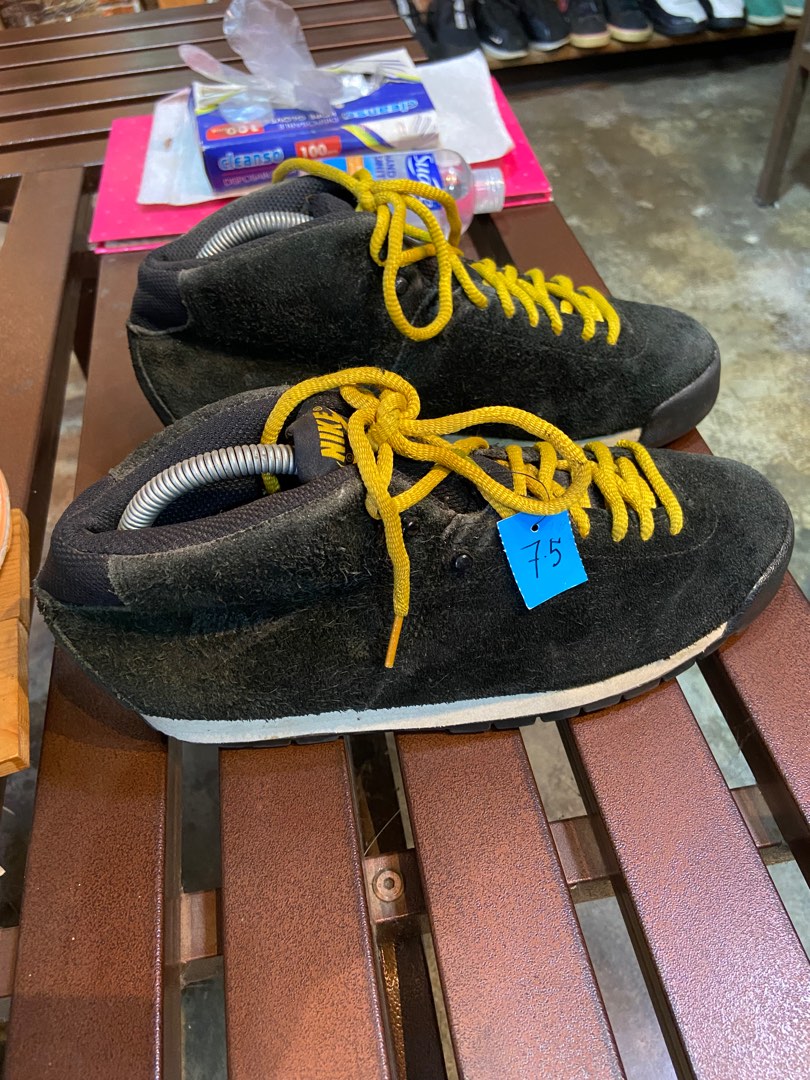 Nike Magma hiking boots Men s Fashion Footwear Boots on Carousell