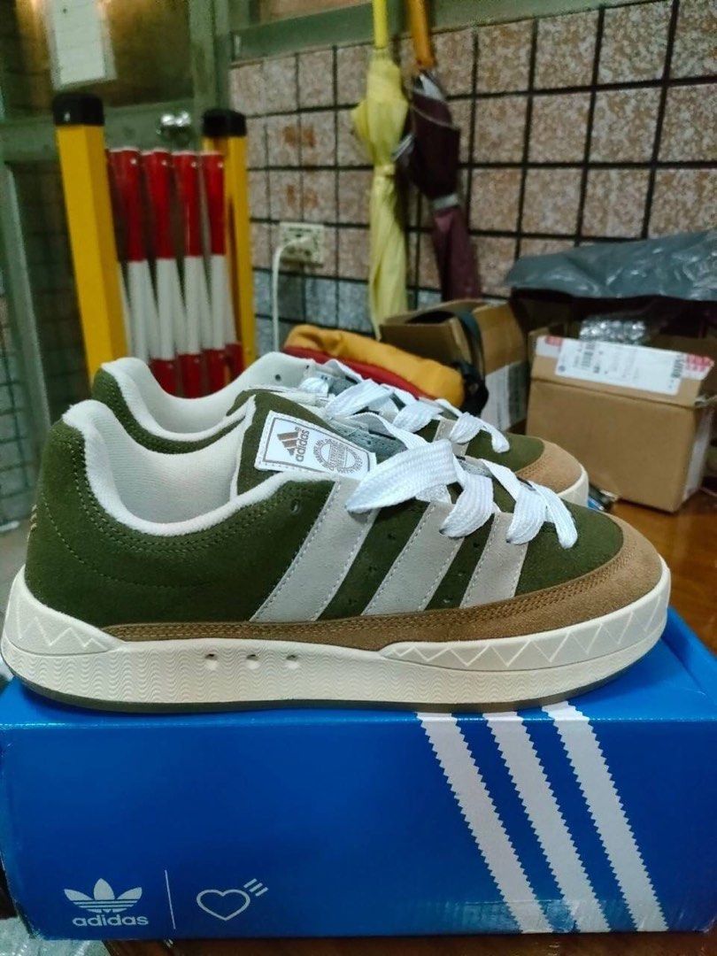 Adidas men's deals skateboarding shoes