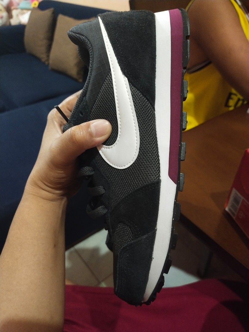 sneakers nike wanita original