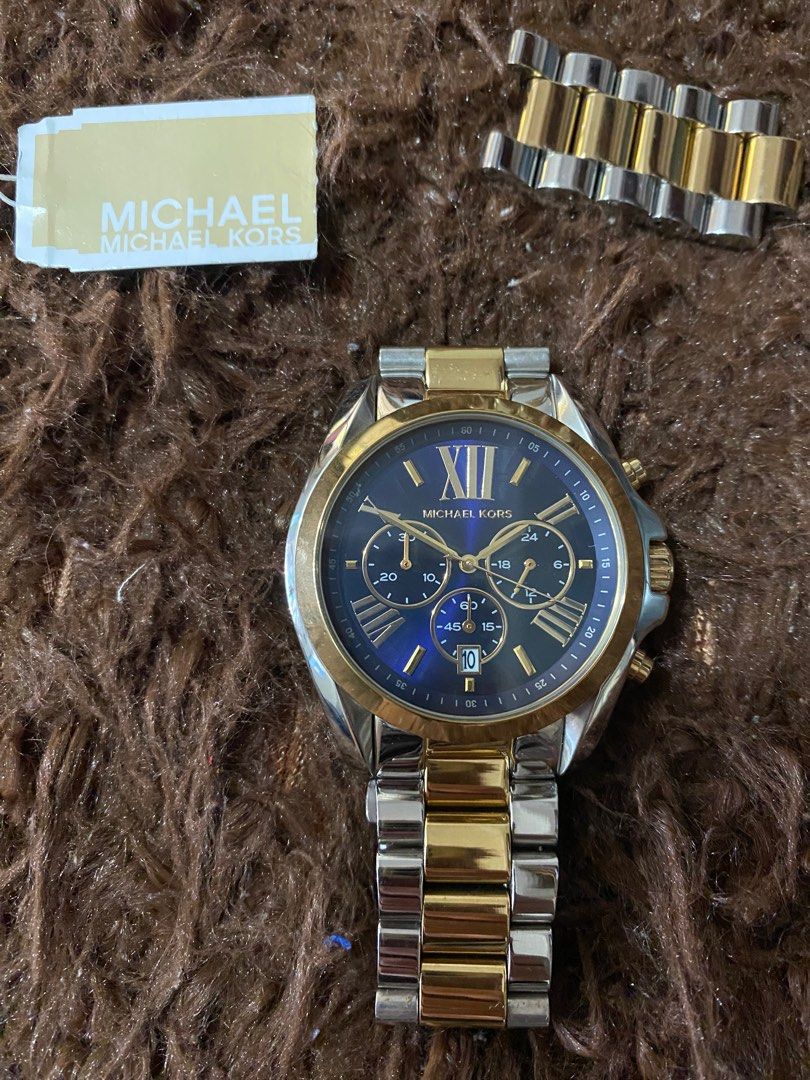 Michael kors oversized bradshaw sales