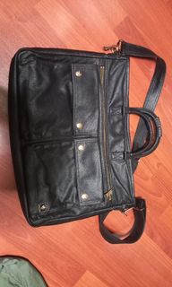 (Category: ) located in . Submitted by jshjj (Listing ID 1197295982, Image 1). Description: .