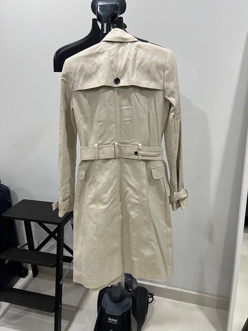 Trench store coat portmans