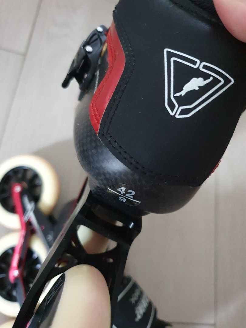 Powerslide Core Racing rollerblades / speed skates, Sports Equipment