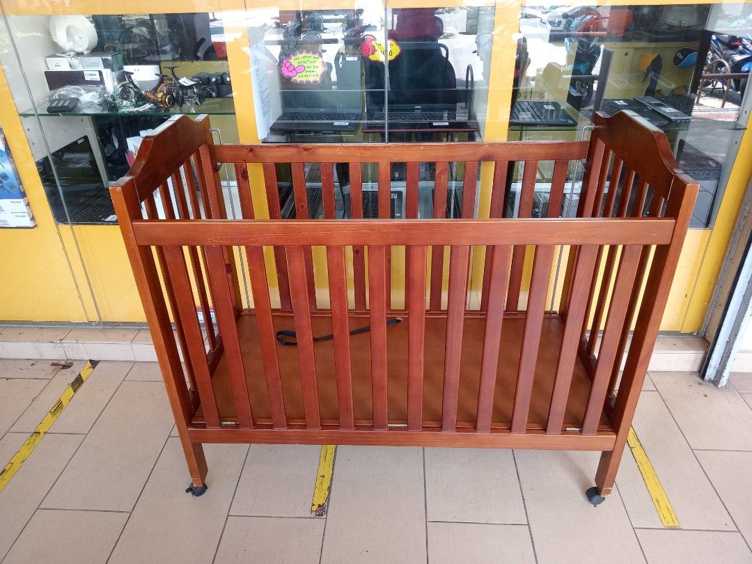 Preloved Pamco Baby Cot With Mattress, Babies Kids, Baby Nursery Kids