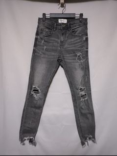 Pull&Bear Ripped Jeans, Denim