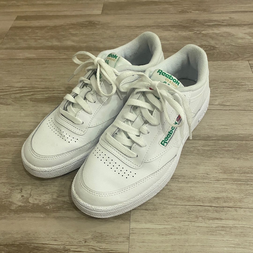 Reebok white sneakers for outlet women